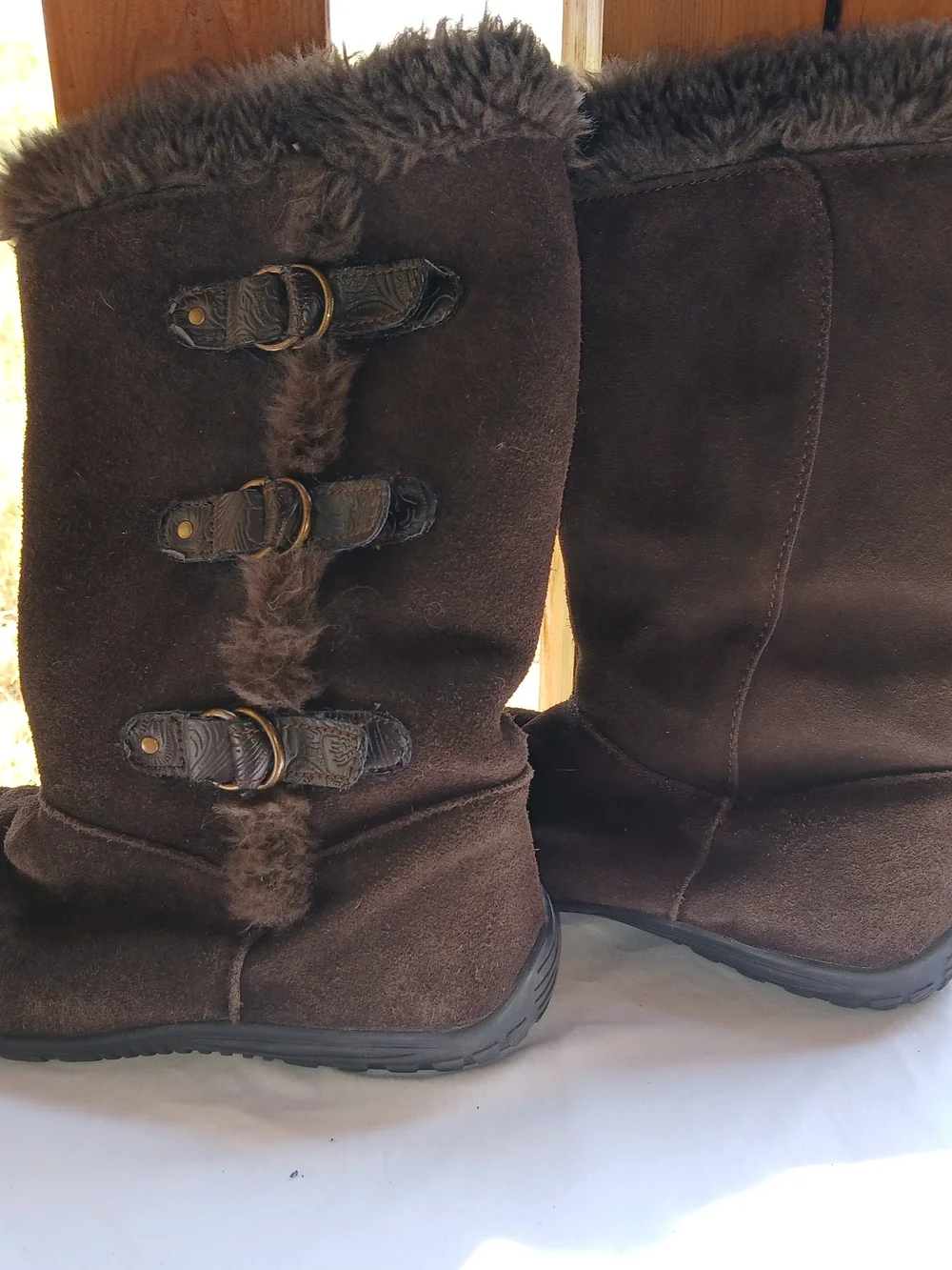 Eddie Bauer Dark Brown Suede Faux-Fur Trim Winter Boots